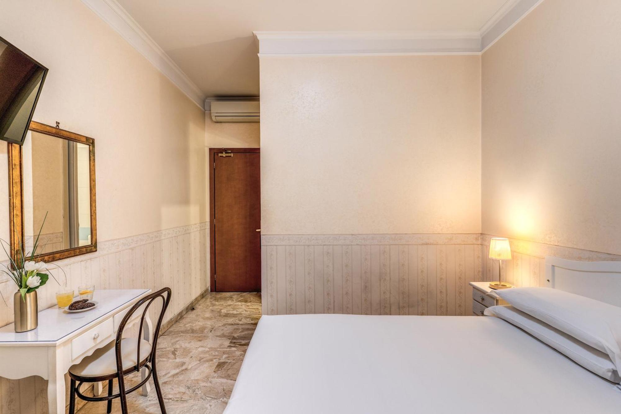 Hotel Orazia Roma Exterior foto